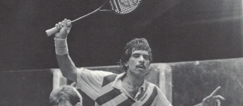 How High Should You Hold A Squash Racket?