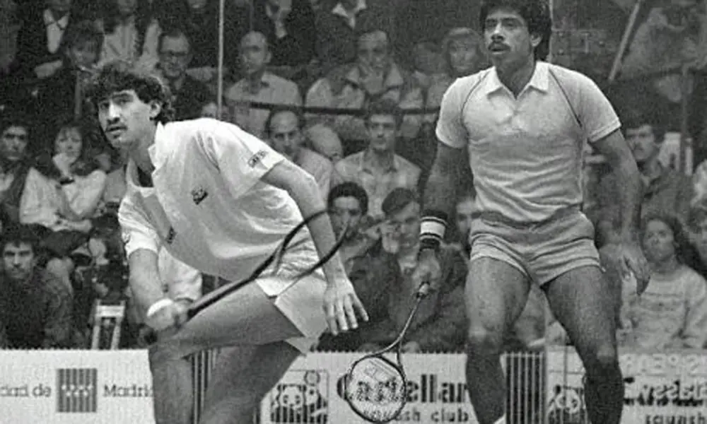 What Is A Squash Exhibition Match?