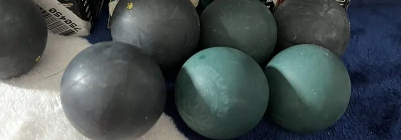 Vintage Green Squash Balls